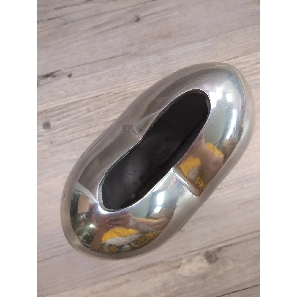 Nima Oberoi Lunares Polished Aluminum Heart‎ Vase Pen Holder